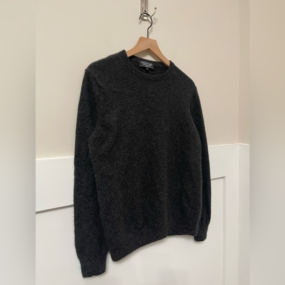Mantovani Studio Italian Cashmere Luxurious Charcoal Gray Sweater Size Large - Picture 4 of 7